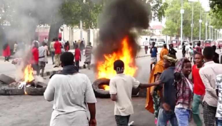 صورة متداولة لمظاهرات غاضبة في مقديشو
