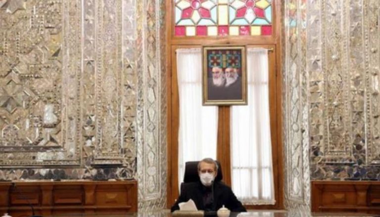 رئيس البرلمان الإيراني بعد مغادرته الحجر الصحي