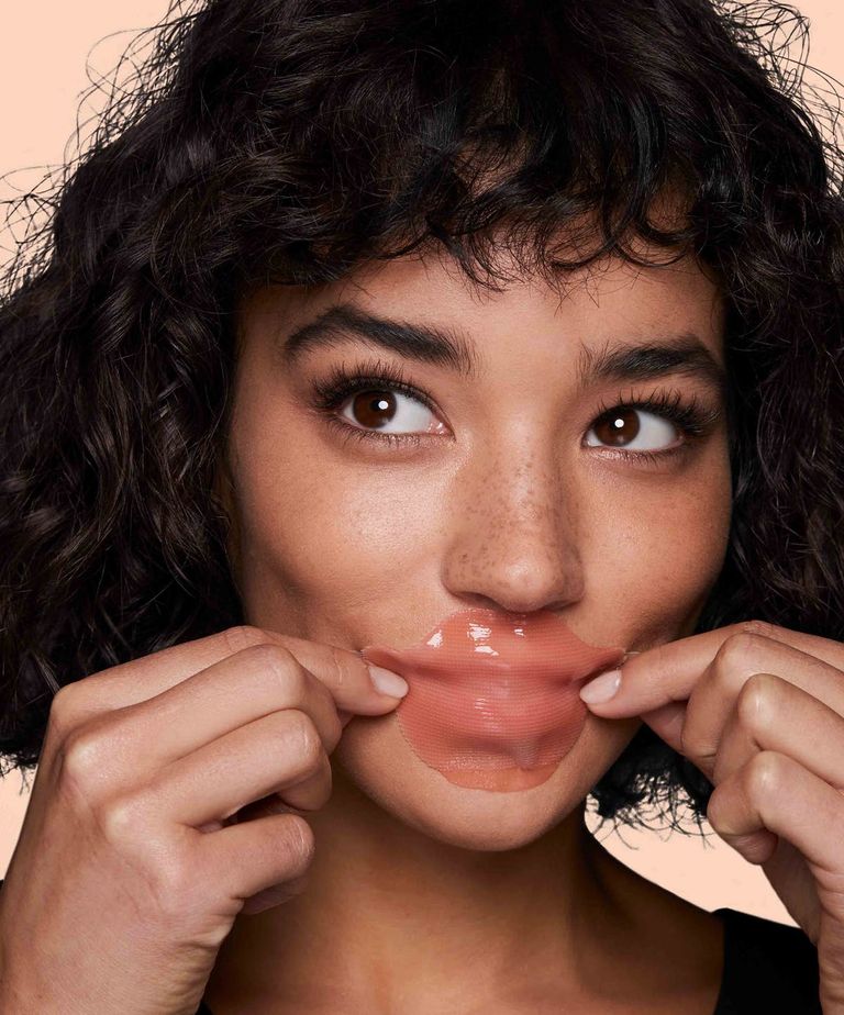 ماسك زبدة الشياه لطرطيب الشفاه