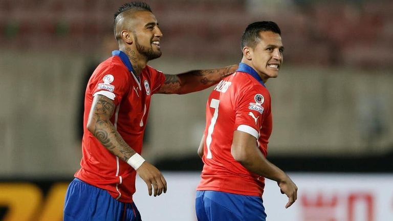 أليكسيس سانشيز وأرتورو فيدال ديفيد بيكهام