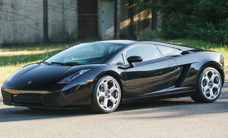 لامبورجيني Aventador