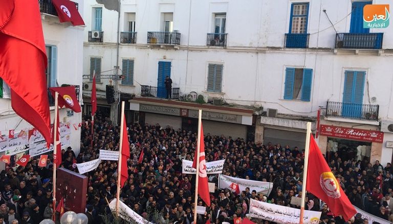 احتفالية عيد العمال العام الماضي في تونس