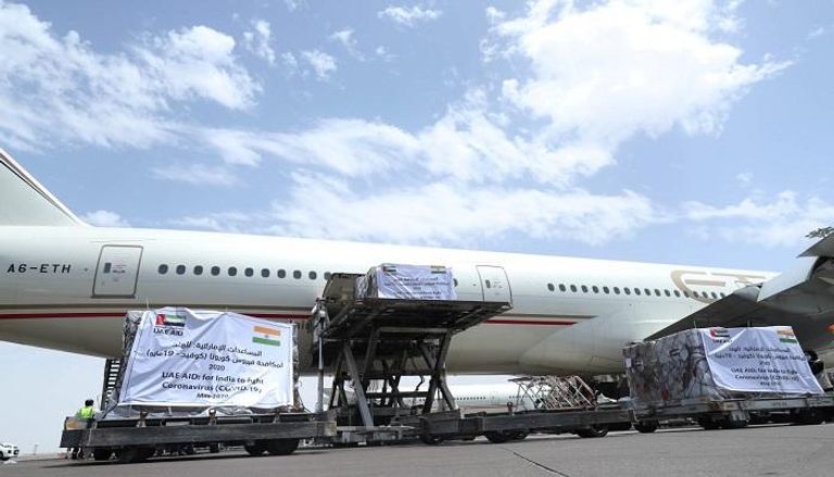 الطائرة الإماراتية المحملة بالمساعدات الطبية إلى الهند