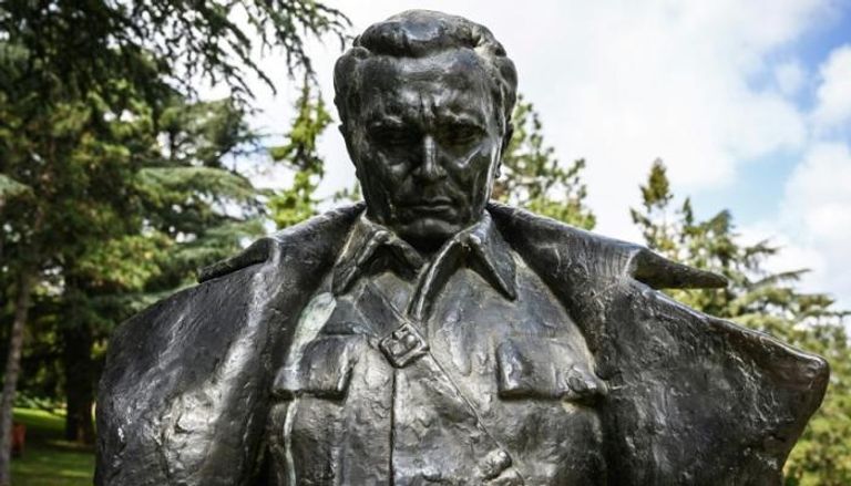 تمثال للرئيس اليوغوسلافي السابق جوزف تيتو
