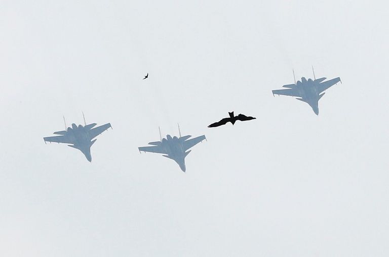 تحليق المقاتلات فوق 12 مدينة هندية لتوجيه الشكر للقطاع الصحي