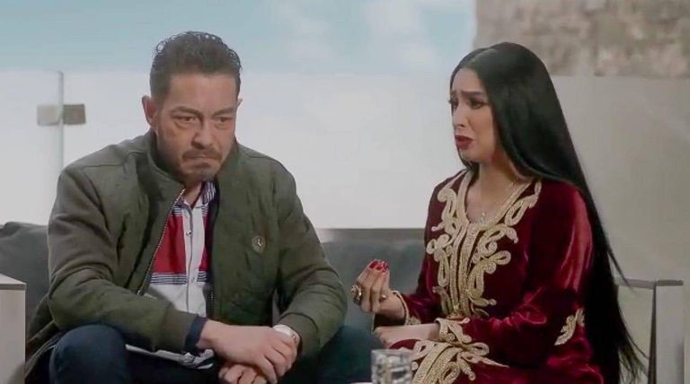 الفنان المصري أحمد زاهر يرى أن تقييمه لتجربة ابنته 