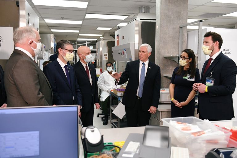 نائب الرئيس الأمريكي مايك بنس