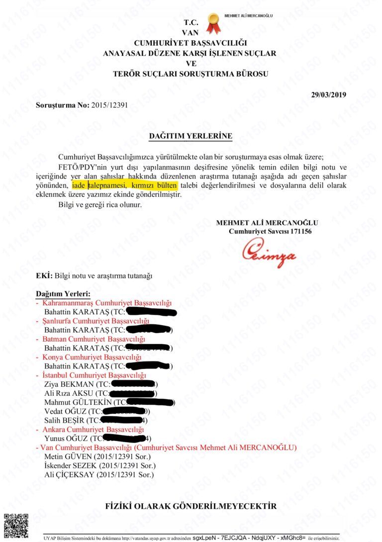 أردوغان مع رئيس الاستخبارات هاكان فيدان