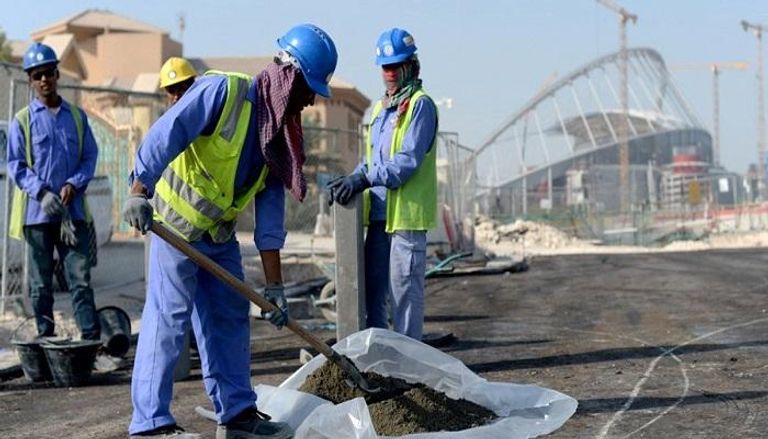 عمال مهاجرون في قطر - أرشيفية
