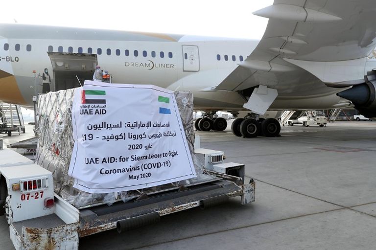 طائرة مساعدات إماراتية إلى سيراليون لمكافحة كورونا 