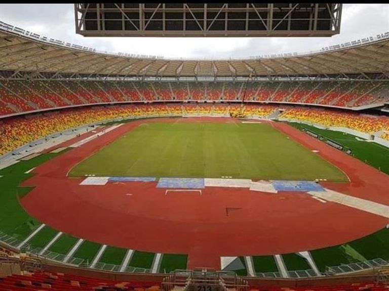 ملعب جابوما في الكاميرون ملعب رادس في تونس