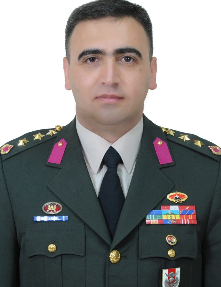 العقيد تورهان عناصر من الشرطة التركية- أرشيفية