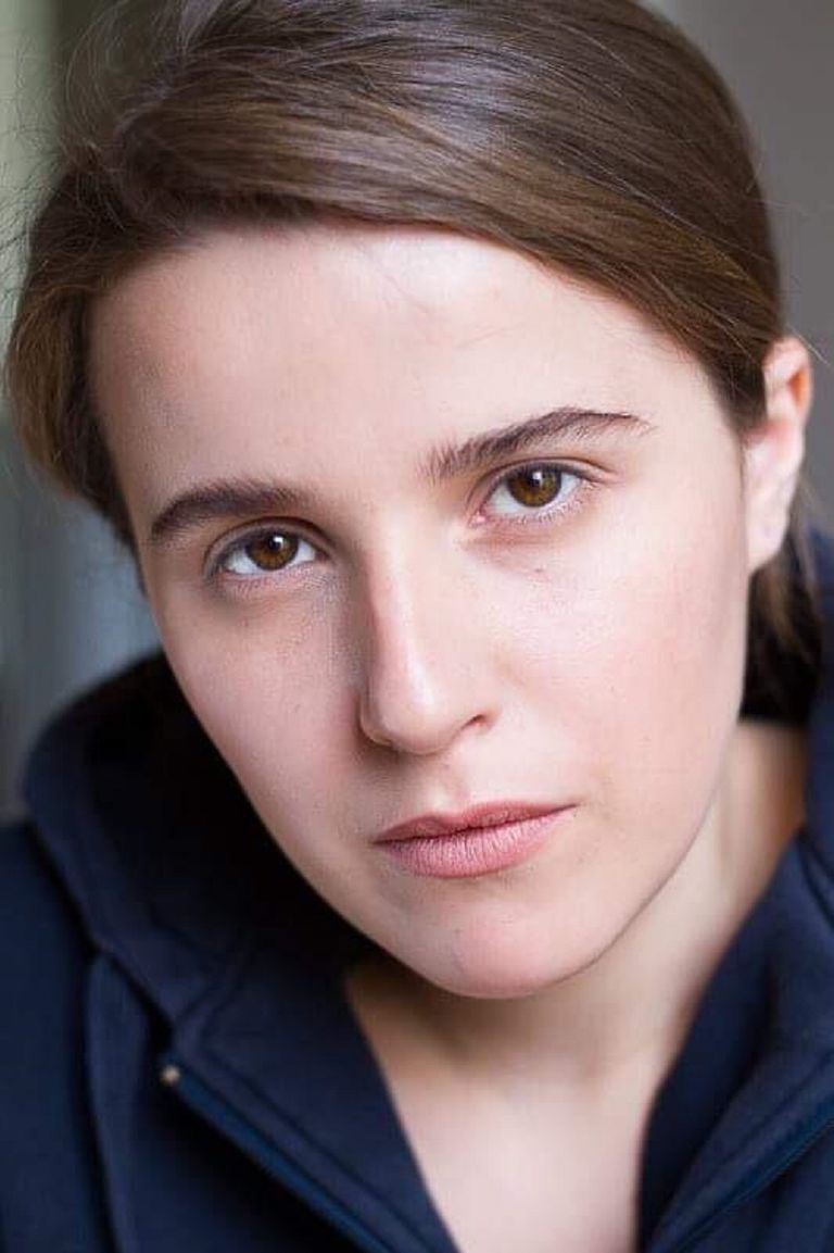 الفنانة المغربية الشابة يسرى بوحموش