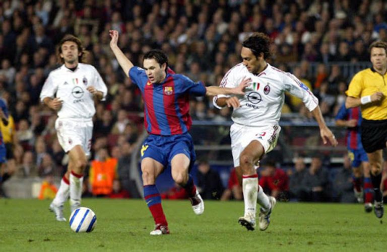 رونالدينيو في لقاء ميلان