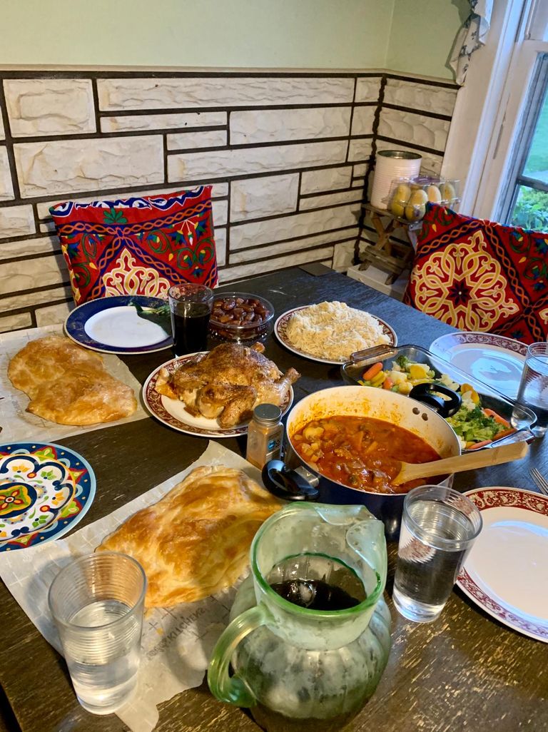 طاولة إفطار رمضان 