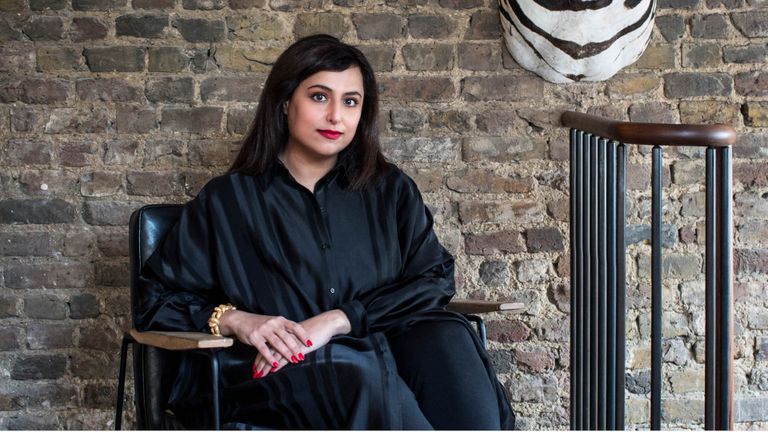 نورة بنت محمد الكعبي وزيرة الثقافة وتنمية المعرفة الإماراتية