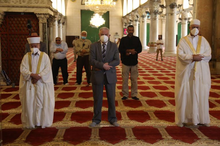 جولة رقمية في يافا نفذها النائبان سامي أبوشحادة وأحمد طيبي