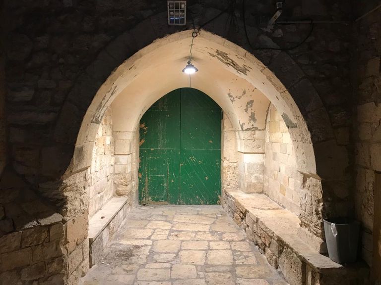 باب العامود