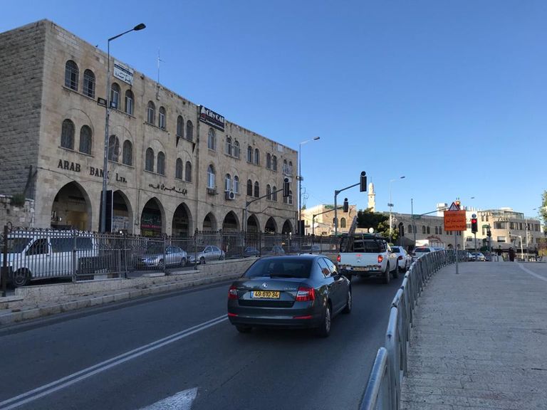 باب العامود