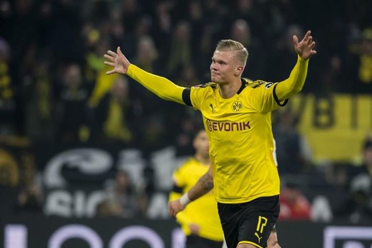 النرويجي إيرلينج هالاند لاعب بروسيا دورتموند الألماني