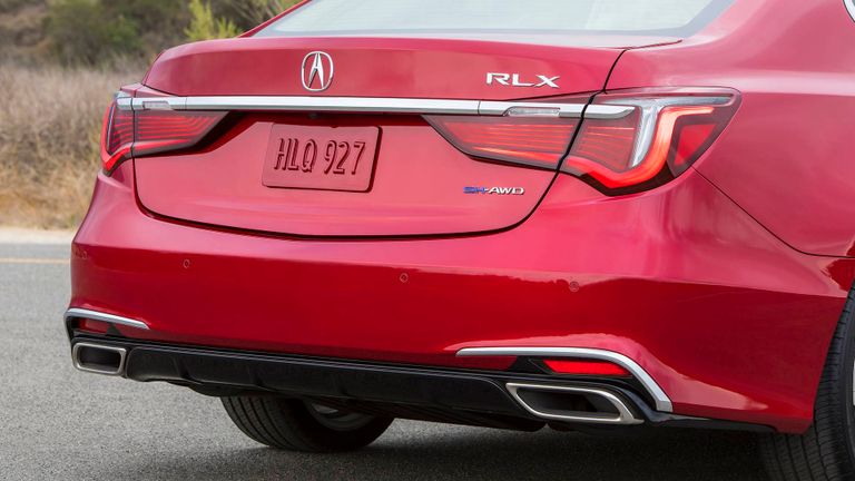 طراز RLX Sedan