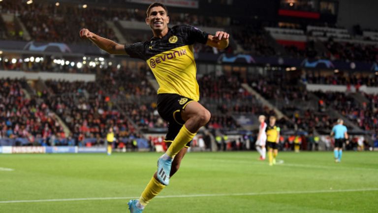 حكيمي وعطال 