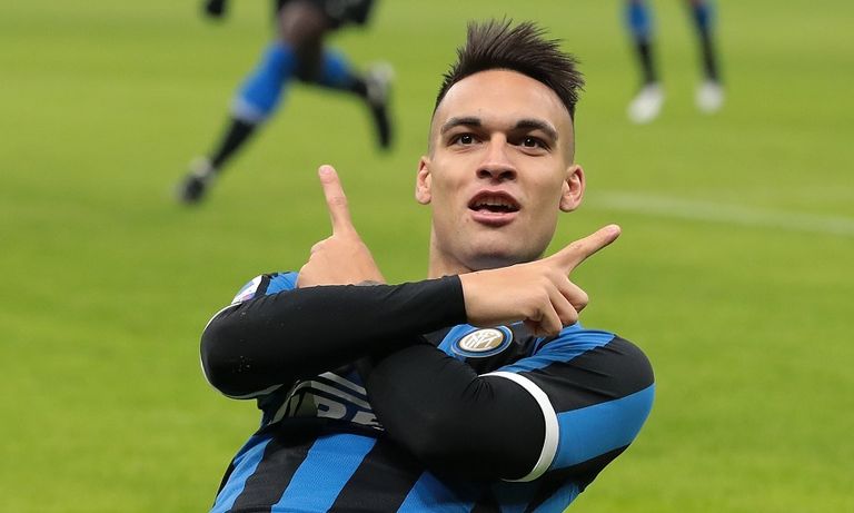 لاوتارو مارتينيز مع سواريز