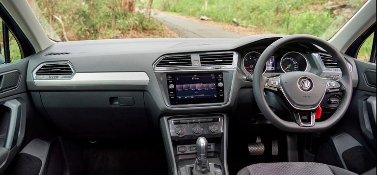 تويوتا RAV4 وفولكسفاجن Tiguan