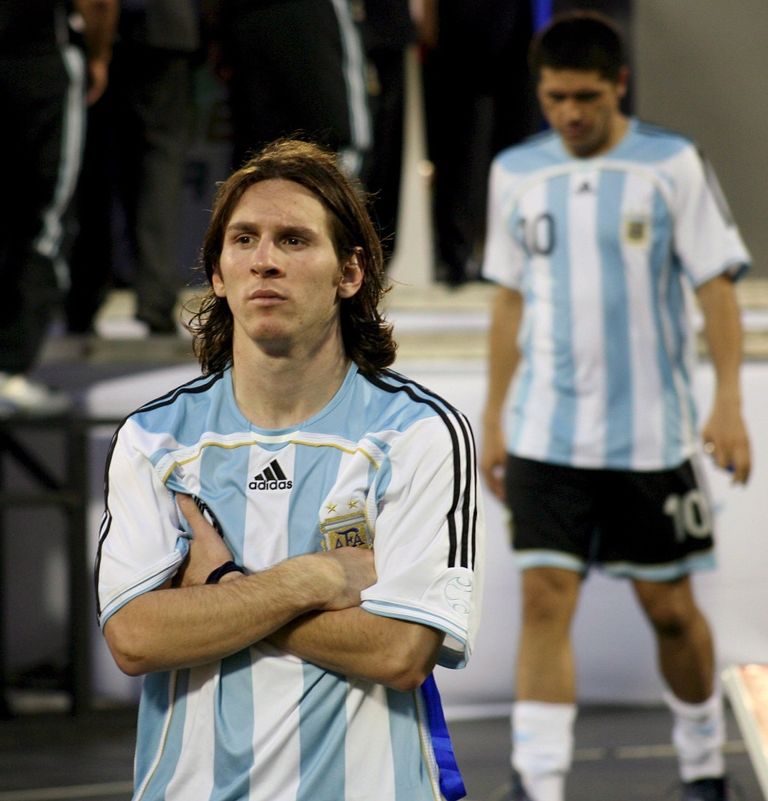 ليونيل ميسي قائد منتخب الأرجنتين