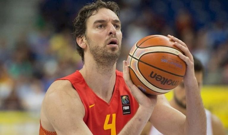 باو جاسول أسطورة السلة الإسبانية