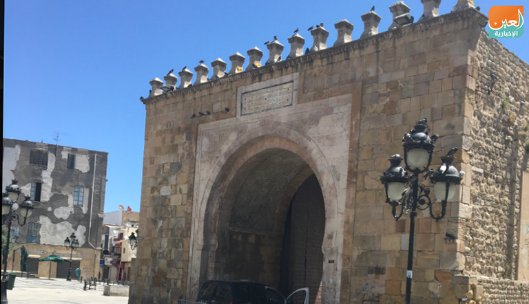 شارع الحبيب بورقيبة بالعاصمة التونسية