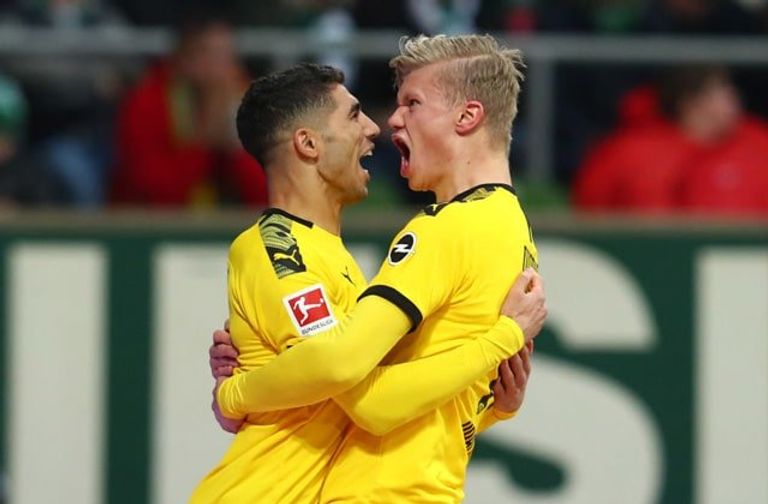 حكيمي وهالاند 