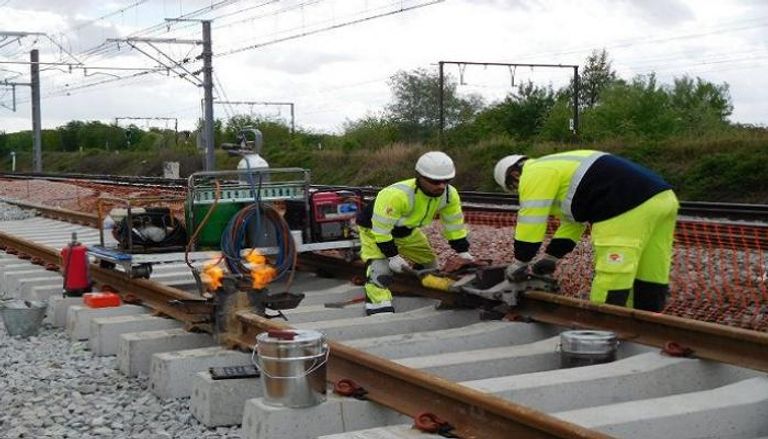 بلجيكا تحمي عمال السكك الحديدية من كورونا بالذكاء الاصطناعي 