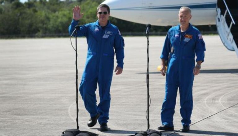 رائدا الفضاء الأمريكيان دوج هورلي وبوب بيهنكن
