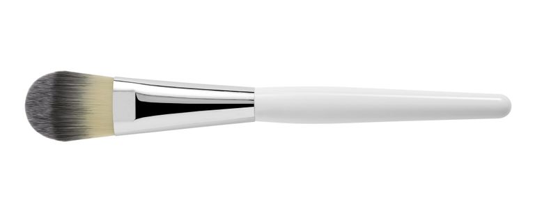 لون الليلا هو بطل موسم هذا الصيف