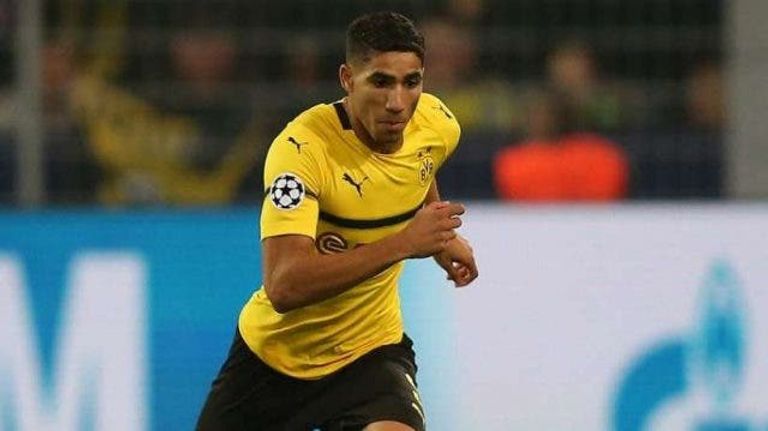 أشرف حكيمي لاعب بروسيا دورتموند الألماني أشرف حكيمي لاعب بروسيا دورتموند الألماني