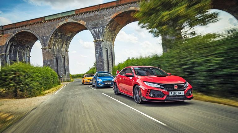 الثلاثي هوندا سيفيك 