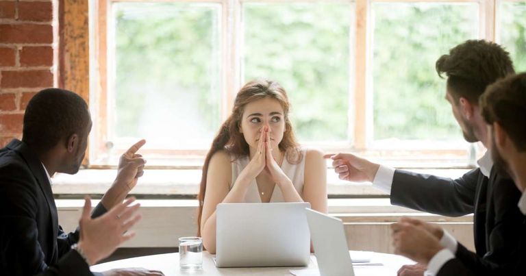 تناول الطعام الصحي يحسن الحالة النفسية