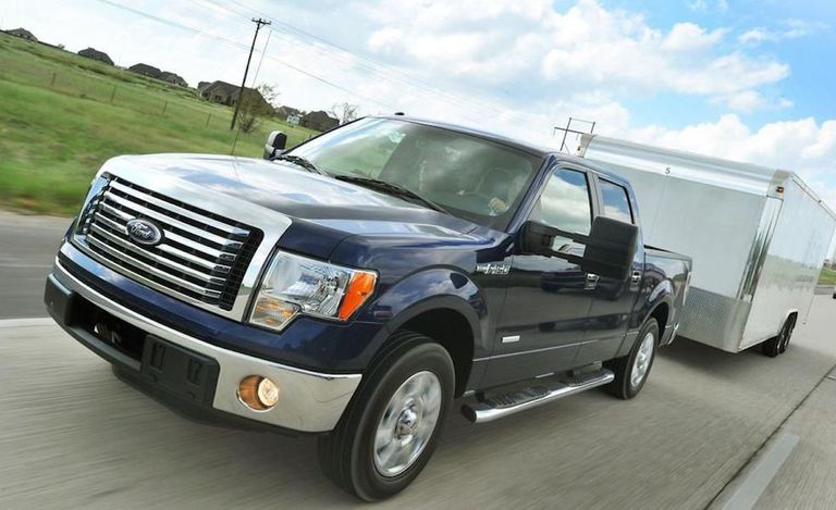 الجيل الثاني من شاحنات فورد F-series طرح عام 1953