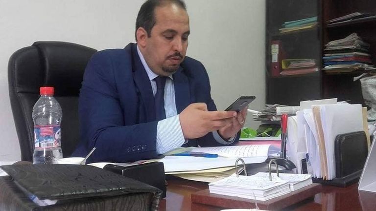 أبو الفضل بعجي الأمين العام الجديد للحزب الحاكم سابقا بالجزائر - أرشيفية