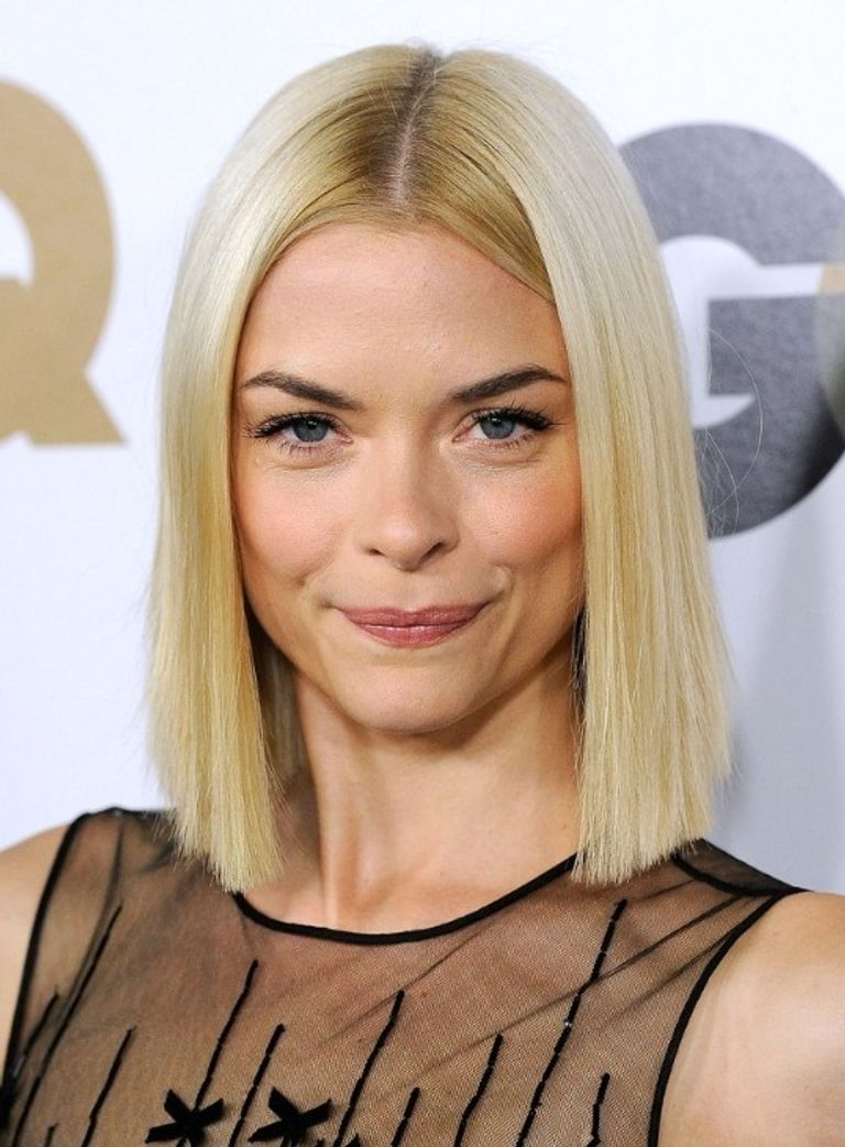 إطلالات مختلفة للشعر الميدي