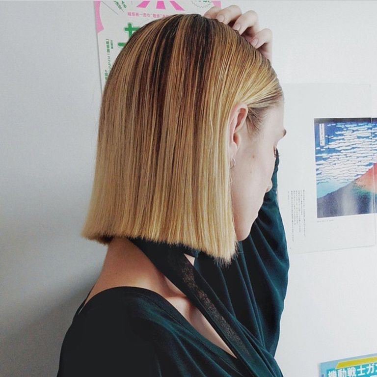 إطلالات مختلفة للشعر الميدي