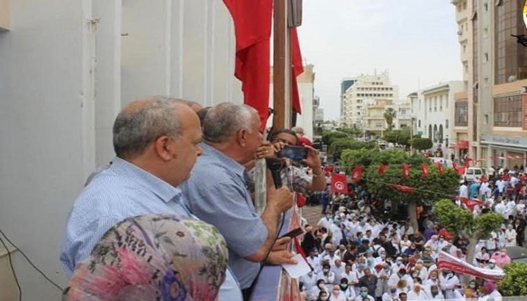 جانب من التحركات التي شهدتها تونس ضد حركة النهضة وزعيمها راشد الغنوشي