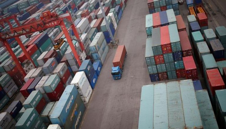 تراجع صادرات كوريا الجنوبية بنسبة 23.7% في مايو