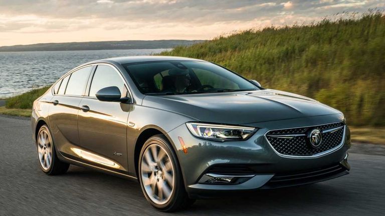 بي إم دبليو i8