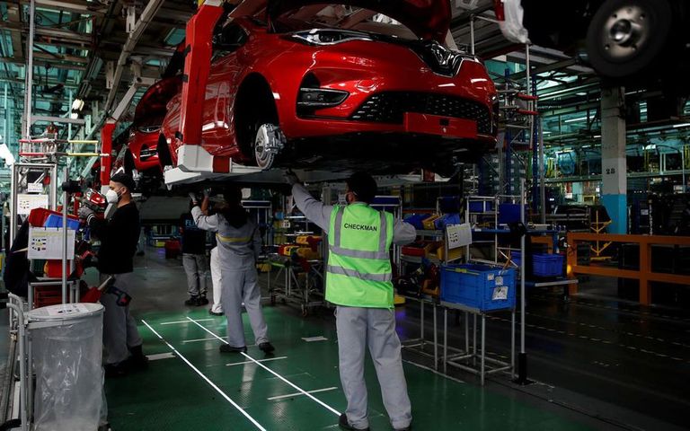 المقاهي تستعد لفتح أبوابها في فرنسا مع تطبيق التباعد الاجتماعي