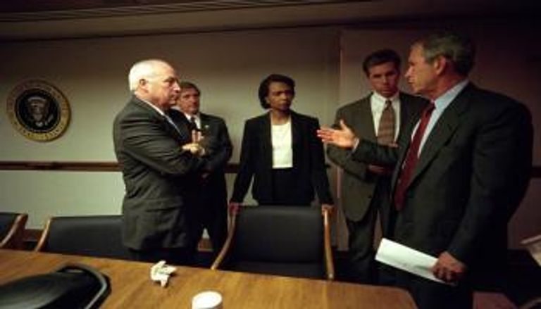 بوش بالمخبأ السري عقب هجوم 11 سبتمبر الرئيس الأمريكي دونالد ترامب