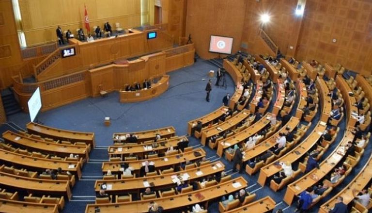  مناوشات داخل برلمان تونس في جلسة مساءلة الغنوشي