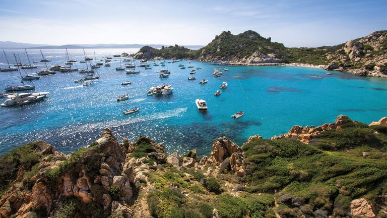 جزيرة سردينيا الإيطالية