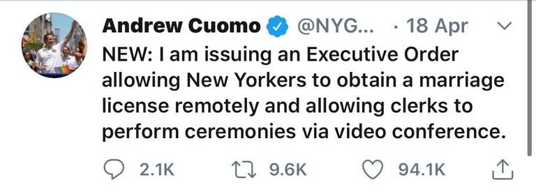 أحد حفلات الزفاف الافتراضية في إندونيسيا